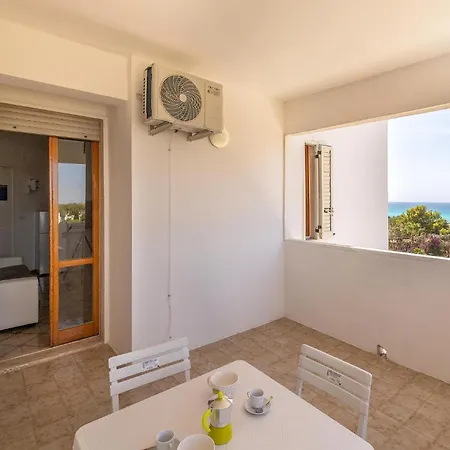 Apartment Bilo 2-4 *